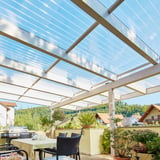 Acrylglas kanaalplaat 16 mm, helder, gemonteerd als terrasoverkapping