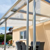 Acrylglas kanaalplaat 16 mm, helder, gemonteerd als carportdak