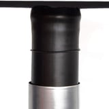 Adapterring van zwart rubber, 2,50 mm dik, gemonteerd op zinken regenpijp