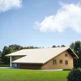 Dakpanplaat EUROPA Zuiverwit op het dak van een houten huis, toepassingsvoorbeeld