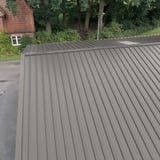 Damwandplaat 45/333 aluminium 0,70 mm, grijs, detail van dakmontage