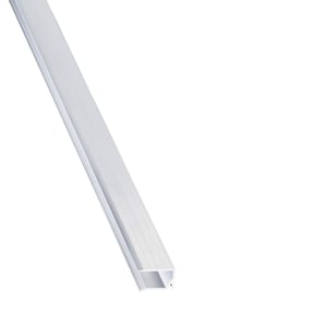 Afwerkprofiel van blank aluminium, 10 mm, hoofdaanzicht schuin van boven