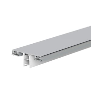 Mendiger middenprofiel van blank aluminium en kunststof, detailaanzicht van de profielstructuur