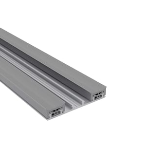 Mendiger onderprofiel van blank aluminium, bovenaanzicht met twee parallelle profielrails en bevestigingsgroeven