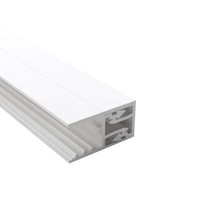 Zevener Sprosse wandlijst 16 mm PVC Wit, schuin van boven met dwarsdoorsnede van de kamers