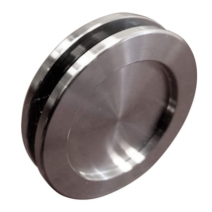 Ronde deurgreep van blank aluminium, hoofdweergave, met zwarte afdichtring
