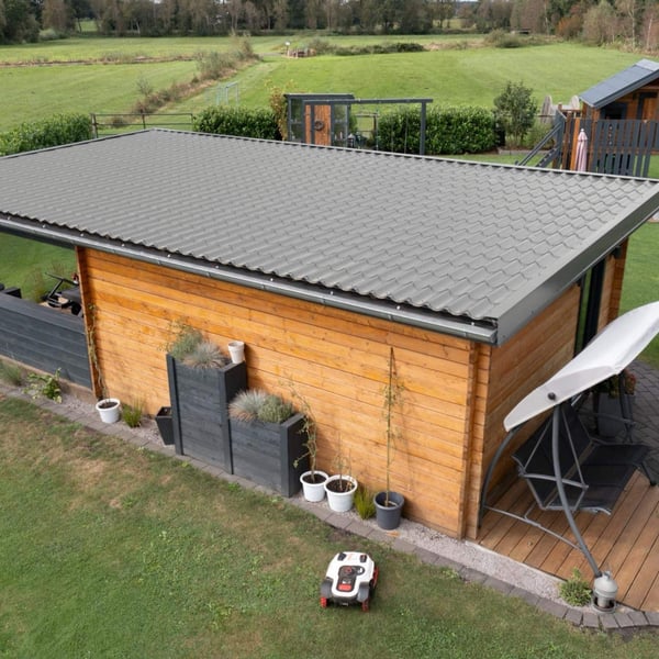 Tuinhuis met plat dak van dakpanplaat aluminium Zilver-Metallic, 0,70 mm