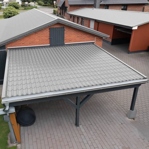 Carport en bijgebouwen met daken van dakpanplaat 2/1060 aluminium RAL9007