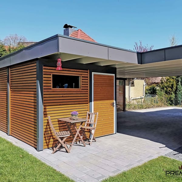 Dakrandprofiel ISOS antracietgrijs RAL 7016 op een plat dak met carport