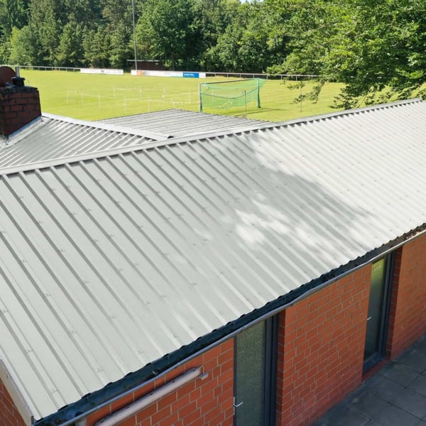 Damwandplaat 35/207 dak op opslaghal, lichtgrijs RAL 7035, 0,50 mm staal, 25 µm polyester