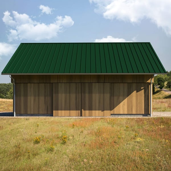 Felsplaat 33/500-LE aluminium mosgroen (RAL 6005) als dakbedekking op een houten gebouw