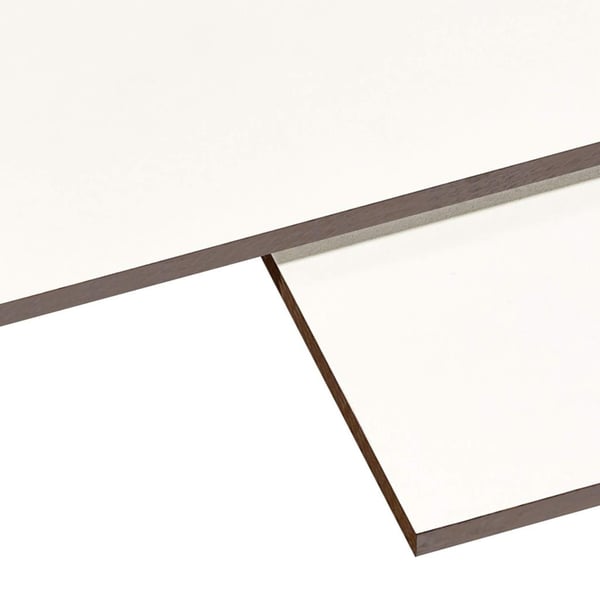 HPL plaat 6 mm, zuiverwit, detail van de plaatranden