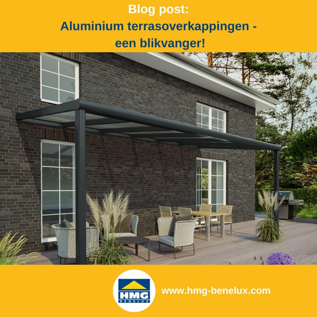 Titelafbeelding van een blogbericht met als onderwerp ‘Terrasoverkappingen van aluminium’ – te zien is een antracietgrijs terras met zithoek, plus het logo en het webadres van hmg-benelux-shop.com.