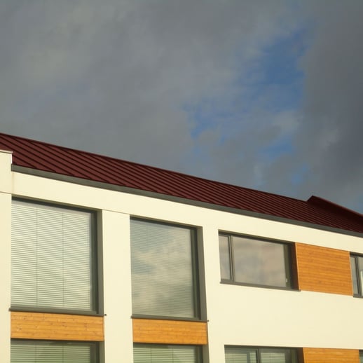 Felsplaat PD-510-S | Damwand | Anti-Drup 700 g/m² | Staal 0,50 mm | 25 µm Polyester | 8012 - Roodbruin #9