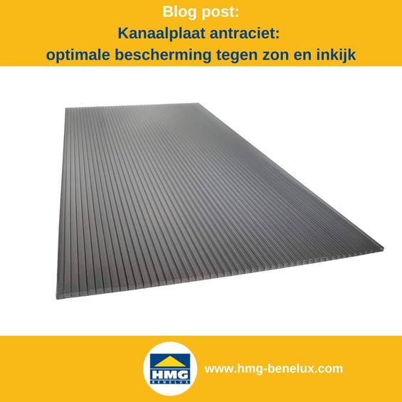 Titelafbeelding van een blogbericht met als onderwerp ‘kanaalplaat in antraciet’ – afgebeeld is een kanaalplaat in antraciet tegen een witte achtergrond, met daarnaast het logo en het webadres van HMG Benelux shop.