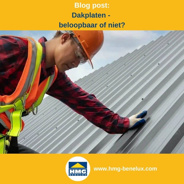 Titelafbeelding van een blogbericht met als onderwerp ‘Begaanbaarheid van metalen platen’ – er wordt een man getoond die op het dak aan het werk is, met daarnaast het logo en het webadres van hmg-benelux-shop.com.