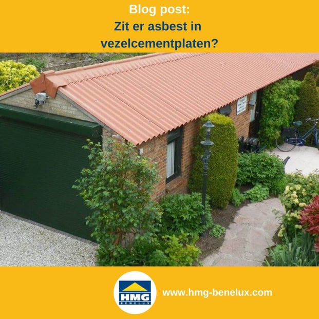 Titelafbeelding van een blogbericht met als onderwerp ‘Asbest in vezelcementplaten’ – te zien is een huisje met rode vezelcementplaten, met daarnaast het logo en het webadres van HMG Benelux shop.