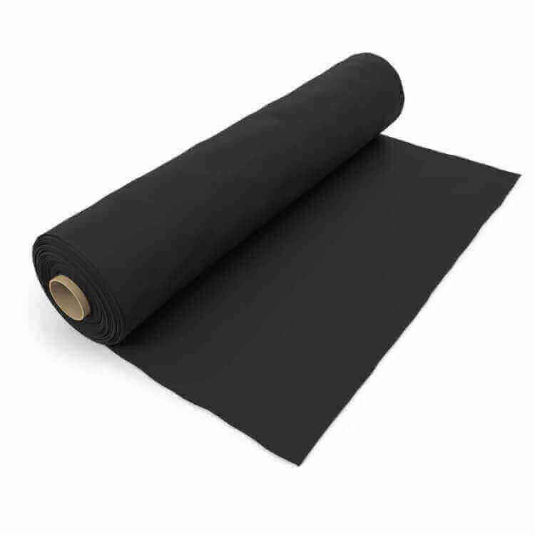 Flexibele, zwarte EPDM dakbaan op rol, ideaal voor een duurzame en waterdichte bedekking van daken, met eenvoudige installatie